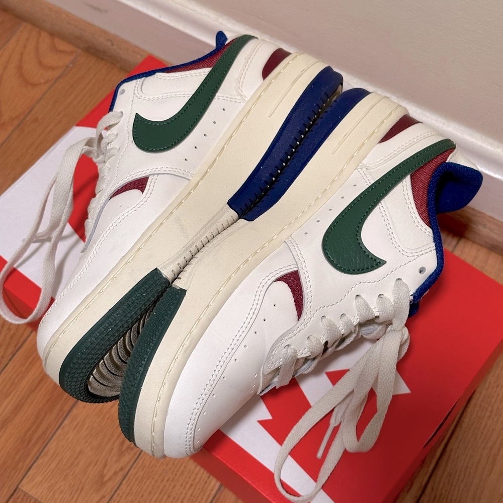 Nike Gamma Force Sneakers White with Red Blue Green Accents W6 M4.5